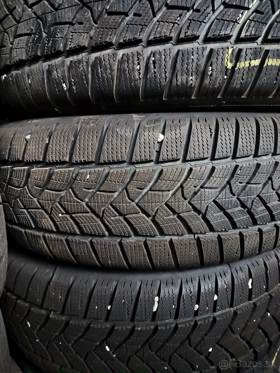 225/60 r18 zimne - 2