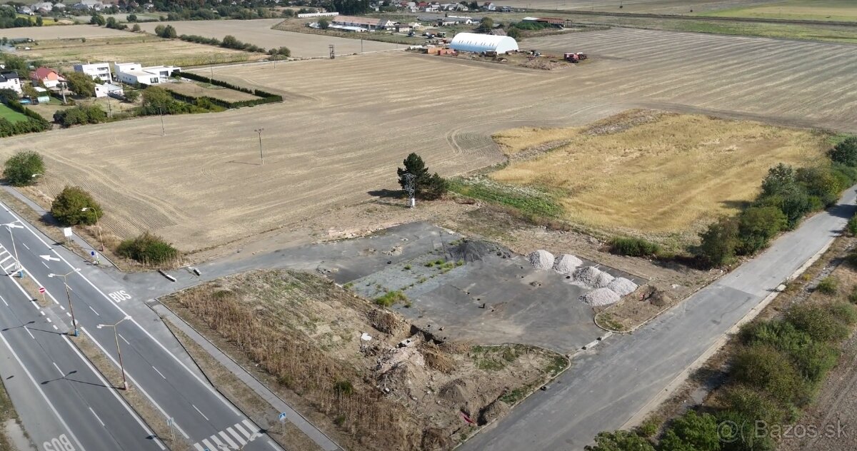 NA PREDAJ: TREBIŠOV INVESTIČNÝ STAVEBNÝ POZEMOK – 5000 m² - 2