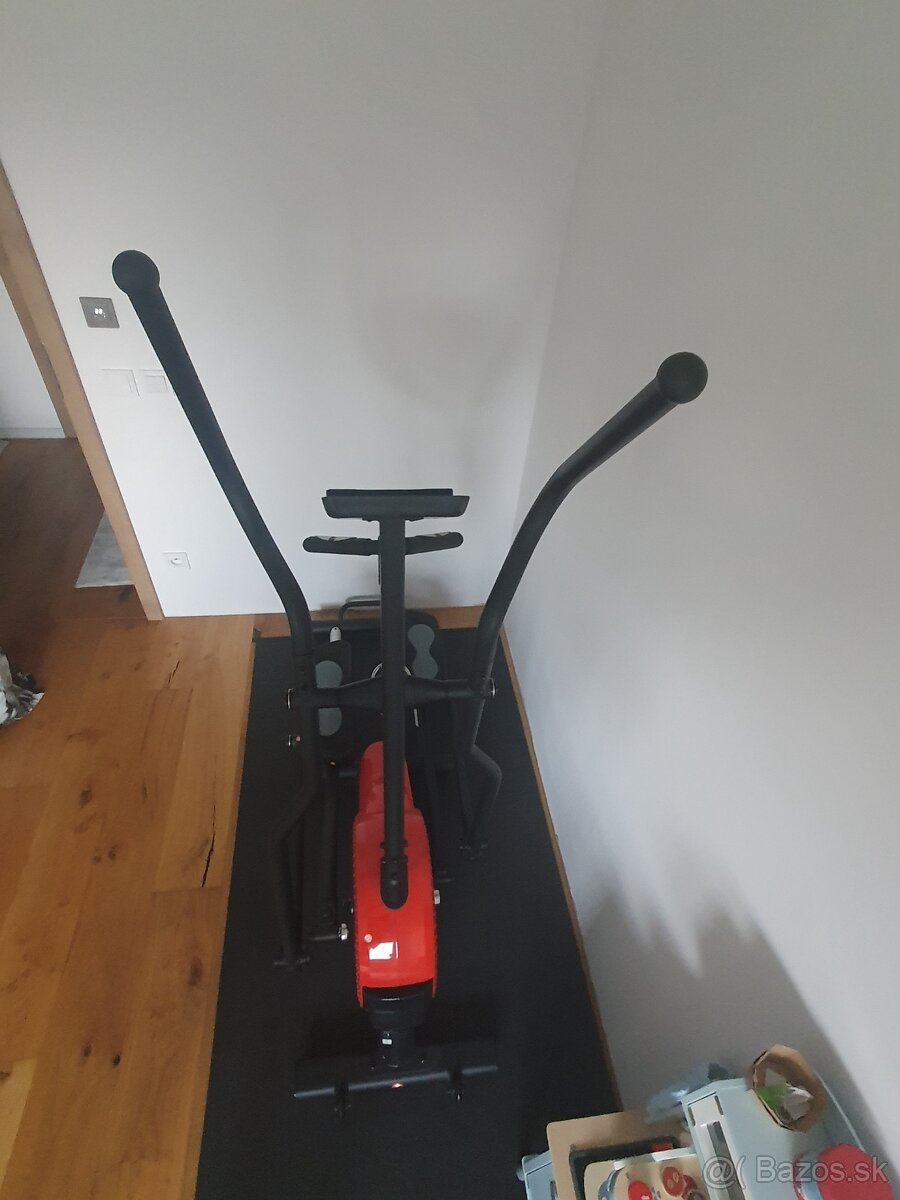 Orbitrek, min.použivaný - 2