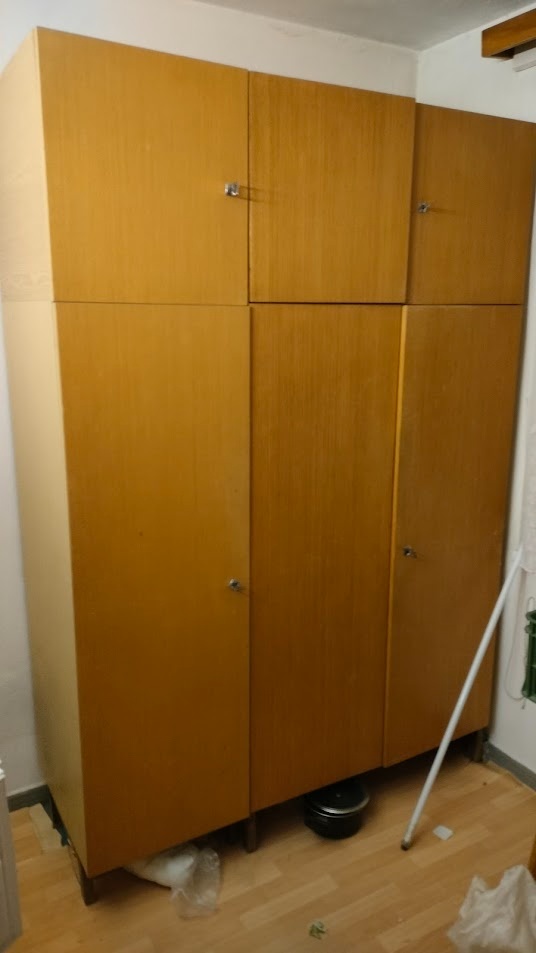 predám starší nábytok - 2