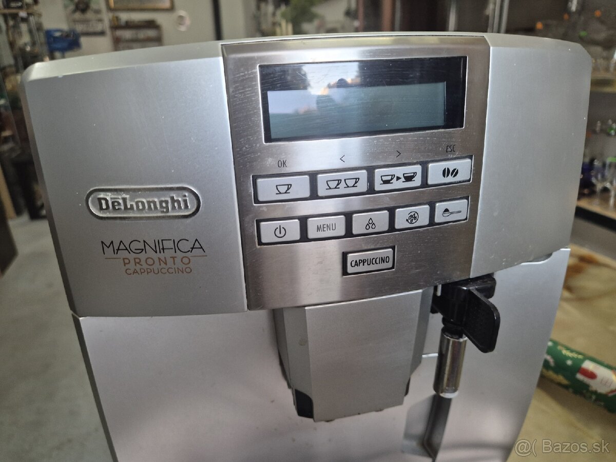 Kavovar plné funkčný - 2