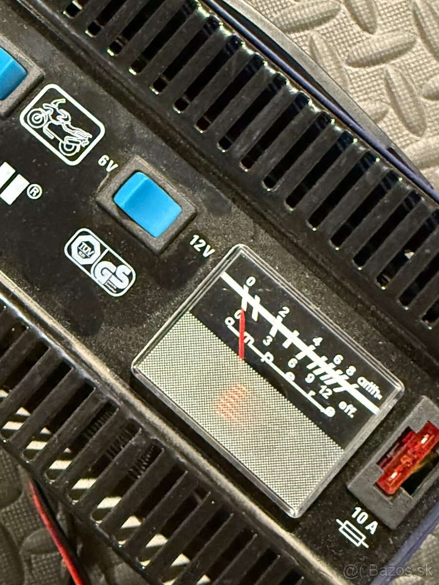 Nabíjačka EINHELL BT-BC 8 - 2