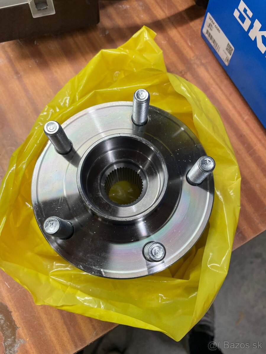 Ložisko kolesa - Predné Ford SKF VKBA 6585 - 2