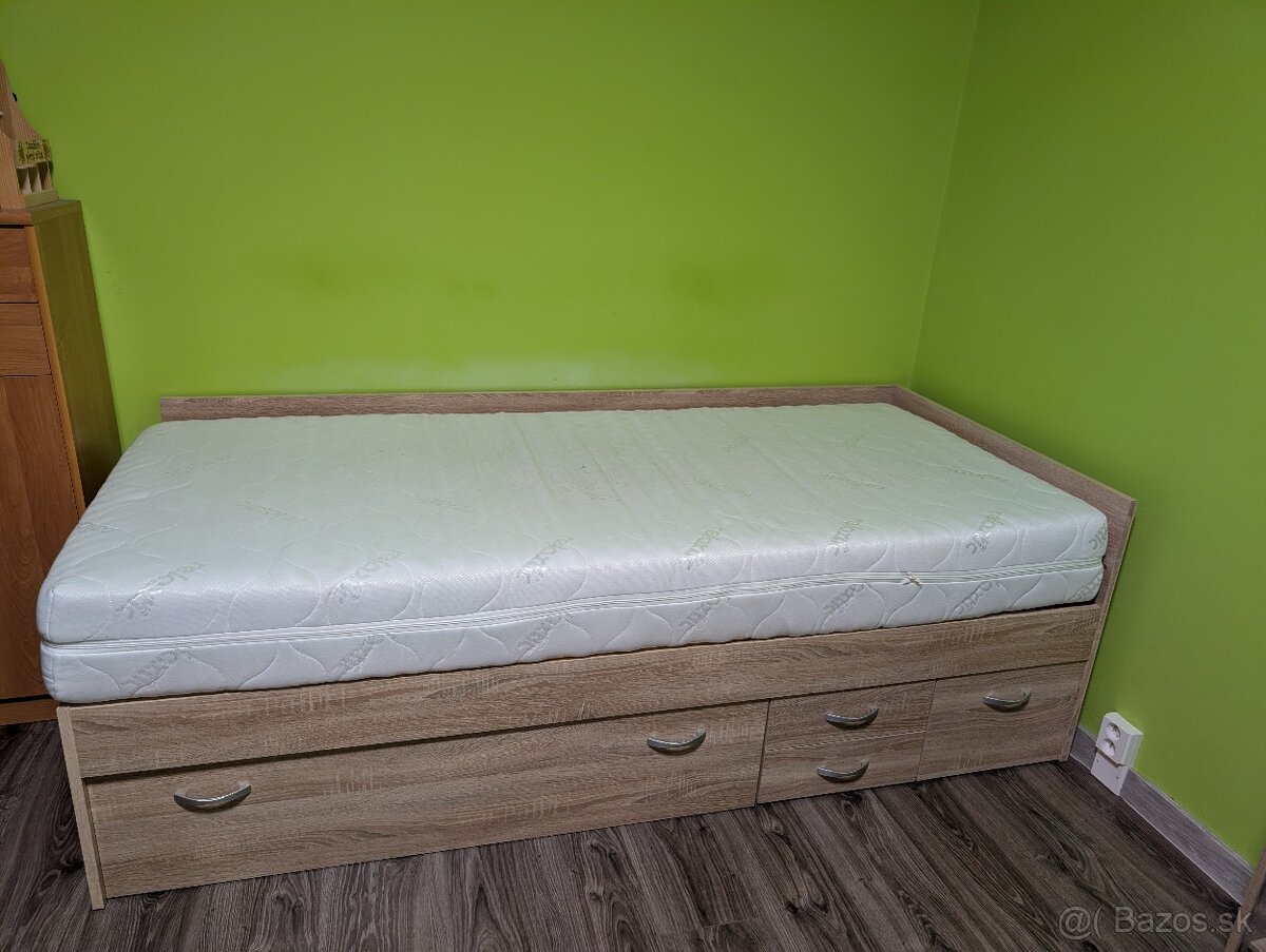Posteľ o rozmere 90/200 CM - 2