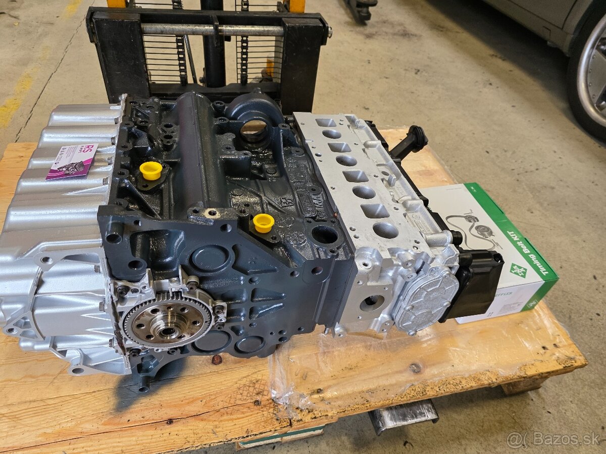 MOTOR CXF 2,0 TDI VW T6 - 2