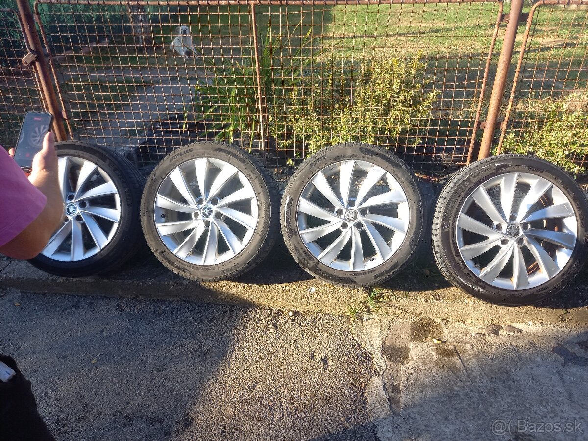 5x112 235/45 r18 - 2