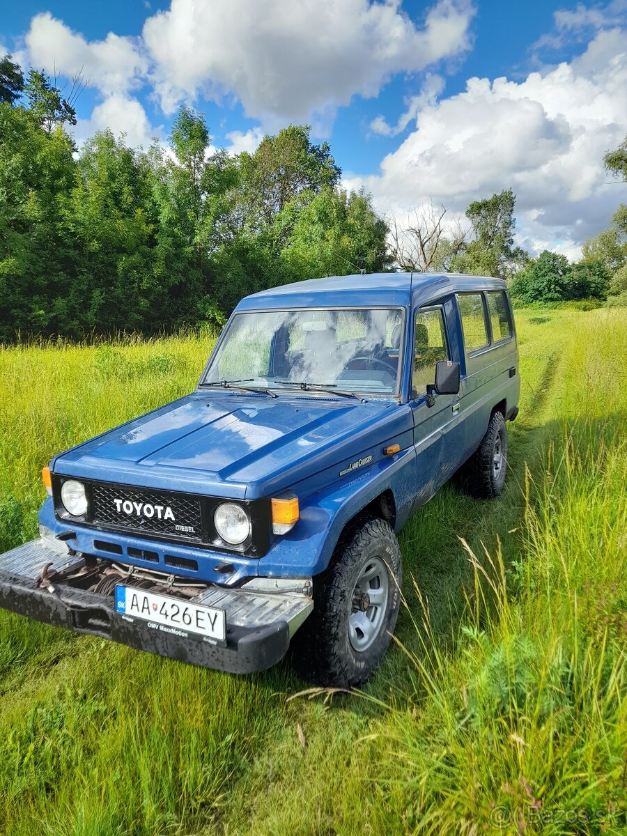 Land Cruiser 75