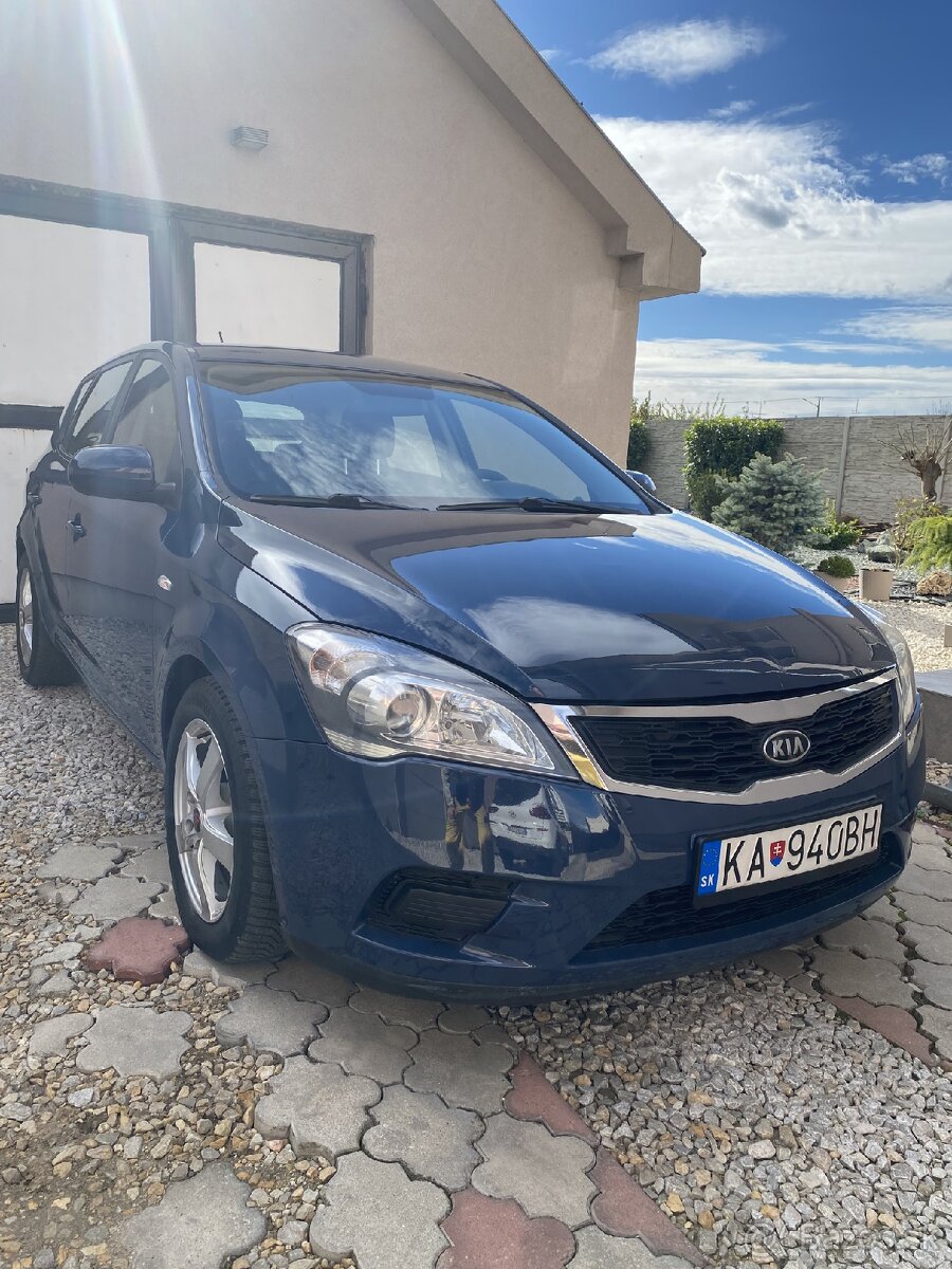 Predám Kia Ceed - 2