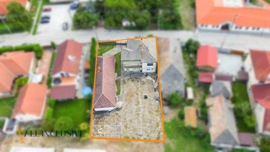 ALL INCLUSIVE I 2GENERAČNÝ RD S BALKÓNOM, S GARÁŽOU A ZÁHRAD - 2