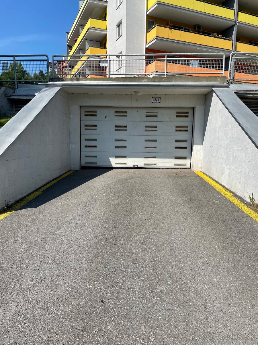 Predám podzemné parkovacie miesto - Slnečné terasy - 2