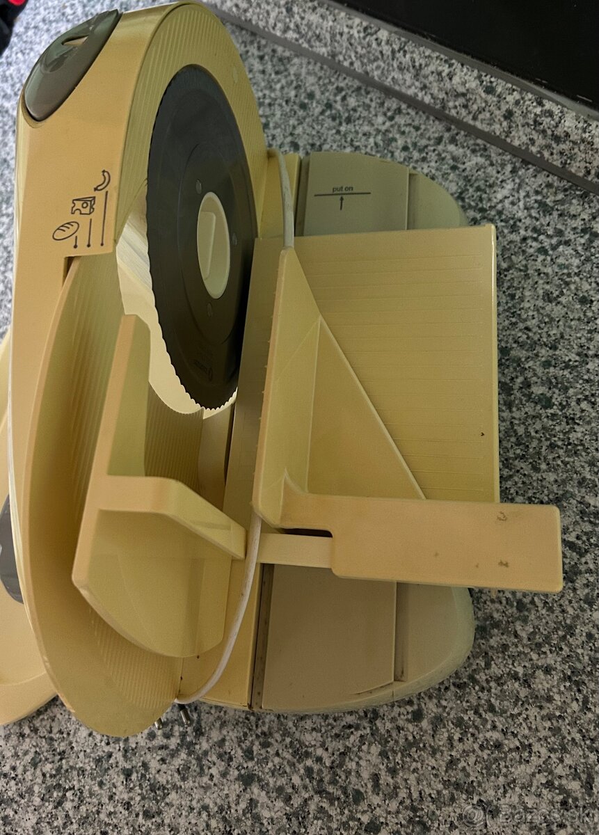 Predám malé veci do kuchyne,ktoré nepoužívam /5€-10€/ - 2