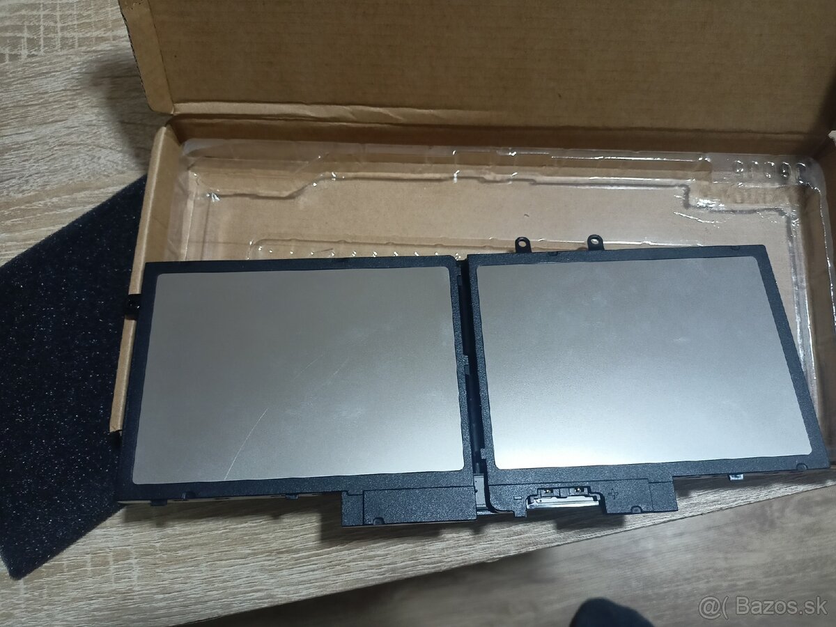 Originál Batéria Dell Latitude 5400 5500 5510 4GVMP
68 Wh - 2