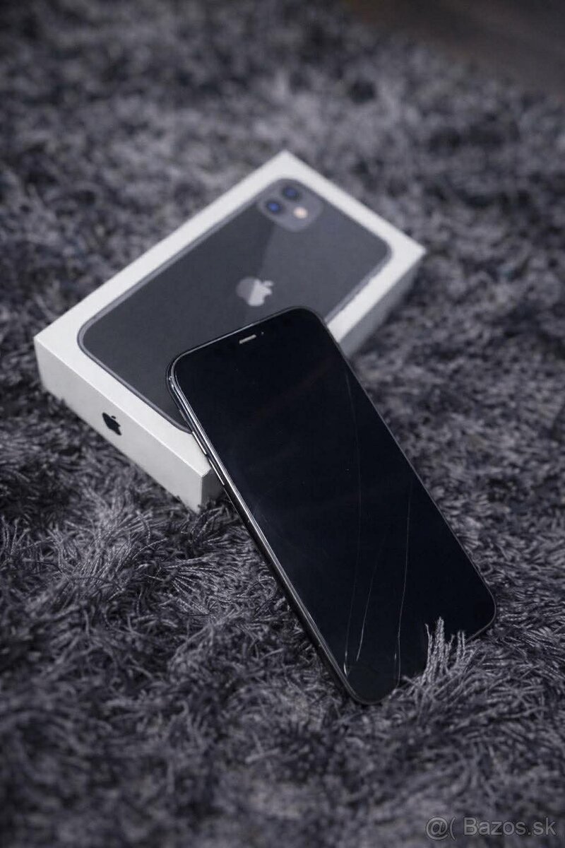 iPhone 11 - 2