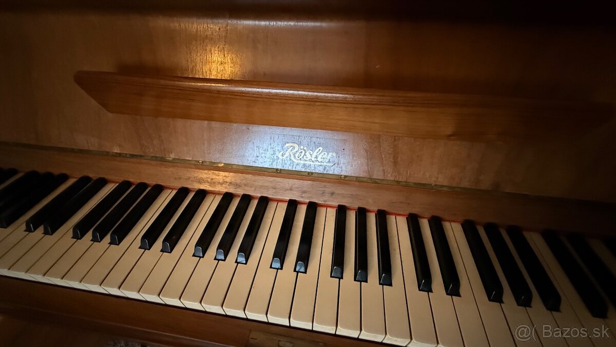 Klavír Rösler - 2