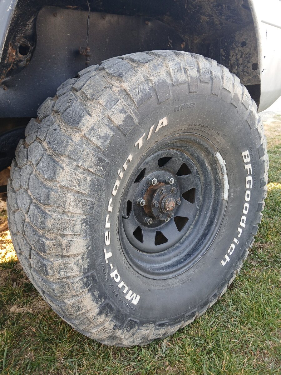 33x12.5 r15 MUD-TERRAIN T/A BF Goodrich - 2