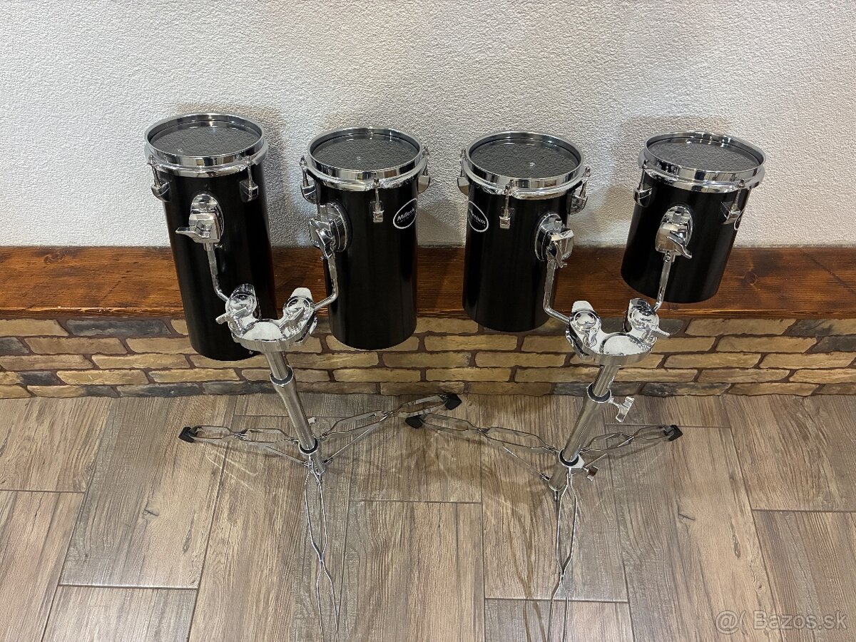 OCTOBANY SET - NOVE - 2