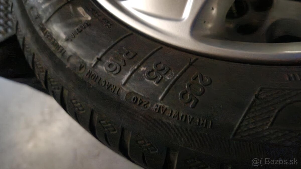 205/55 r16 toyota auris - 2