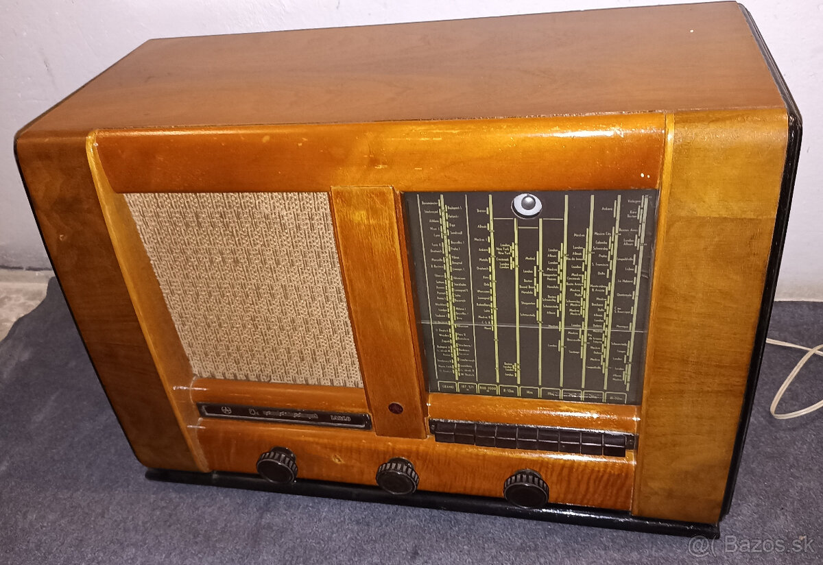 Staré retro rádio Tesla Largo T516A - 2
