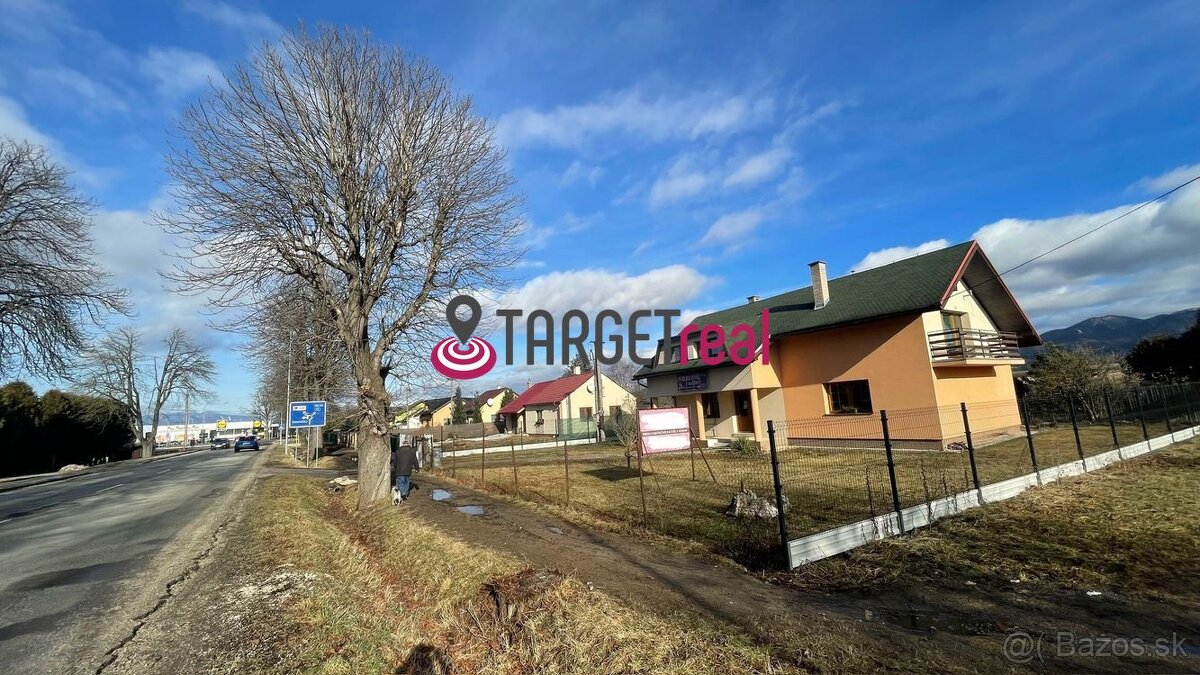 NA PREDAJ – Rodinný dom s veľkým pozemkom a dvomi bytovými j - 2