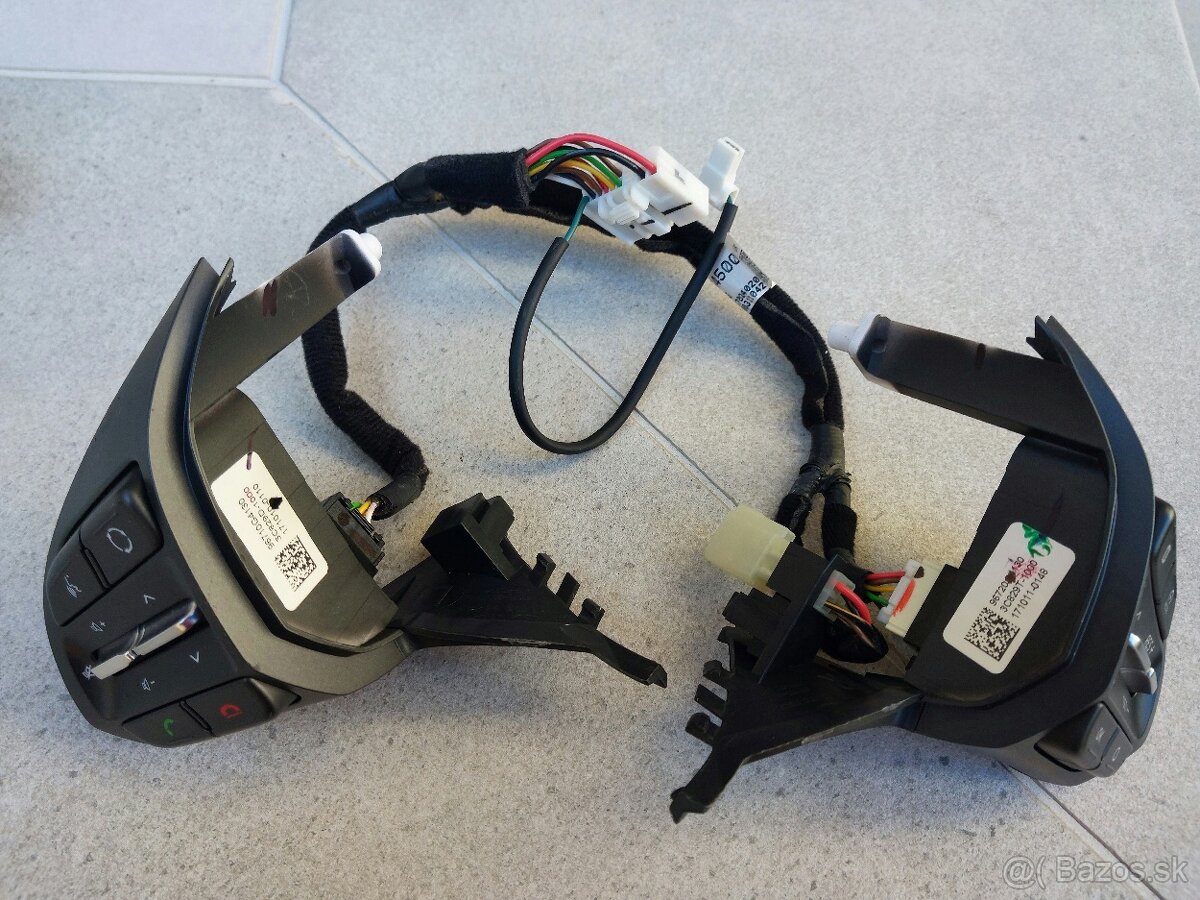 Predám ovládače na volant Hyundai I30 - 2