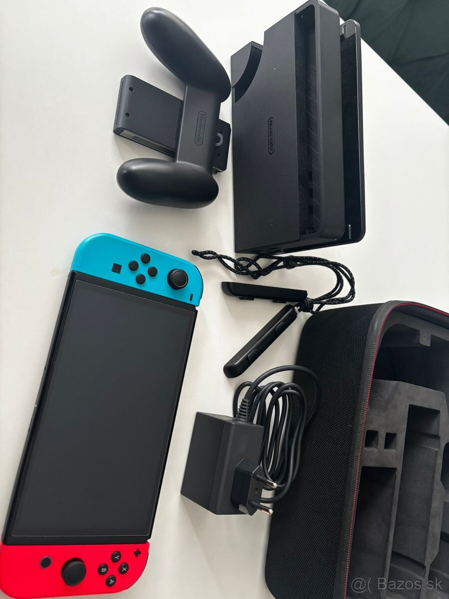 Predam nintendo switch oled - 2