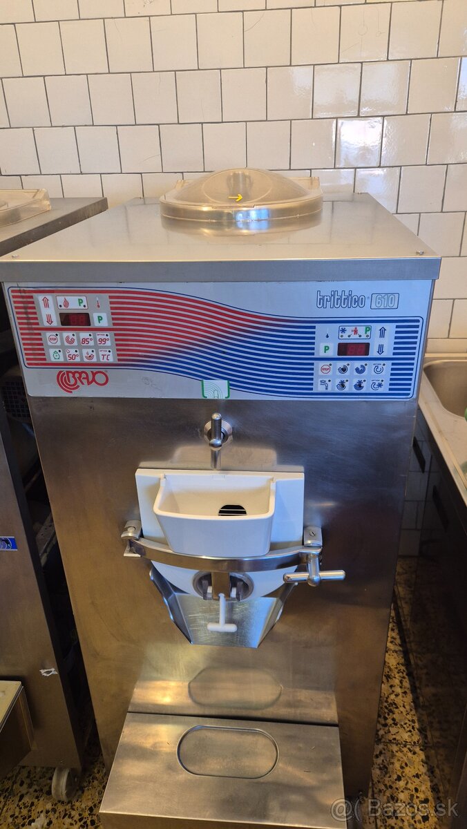 Zmrzlinovy stroj Bravo Trittico - 2