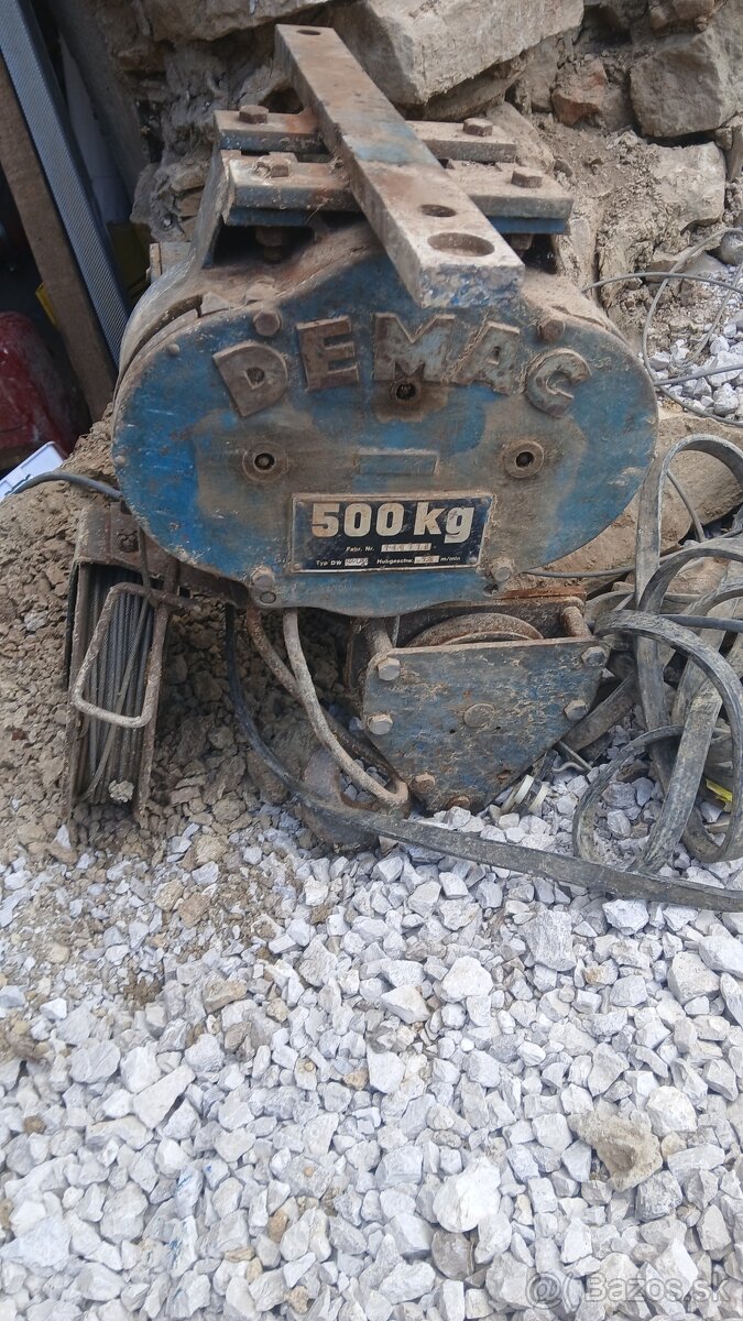 Žeriav Demag kladkostroj - 2