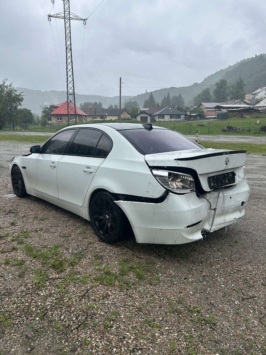Rozpredám BMW E60 - 2