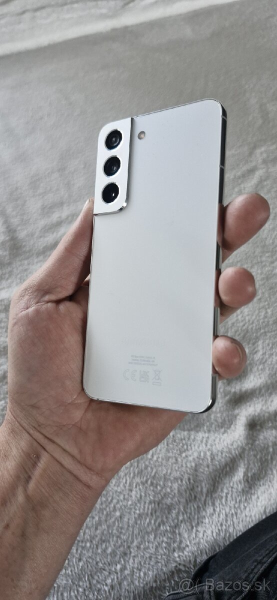 Samsung S22 - 2