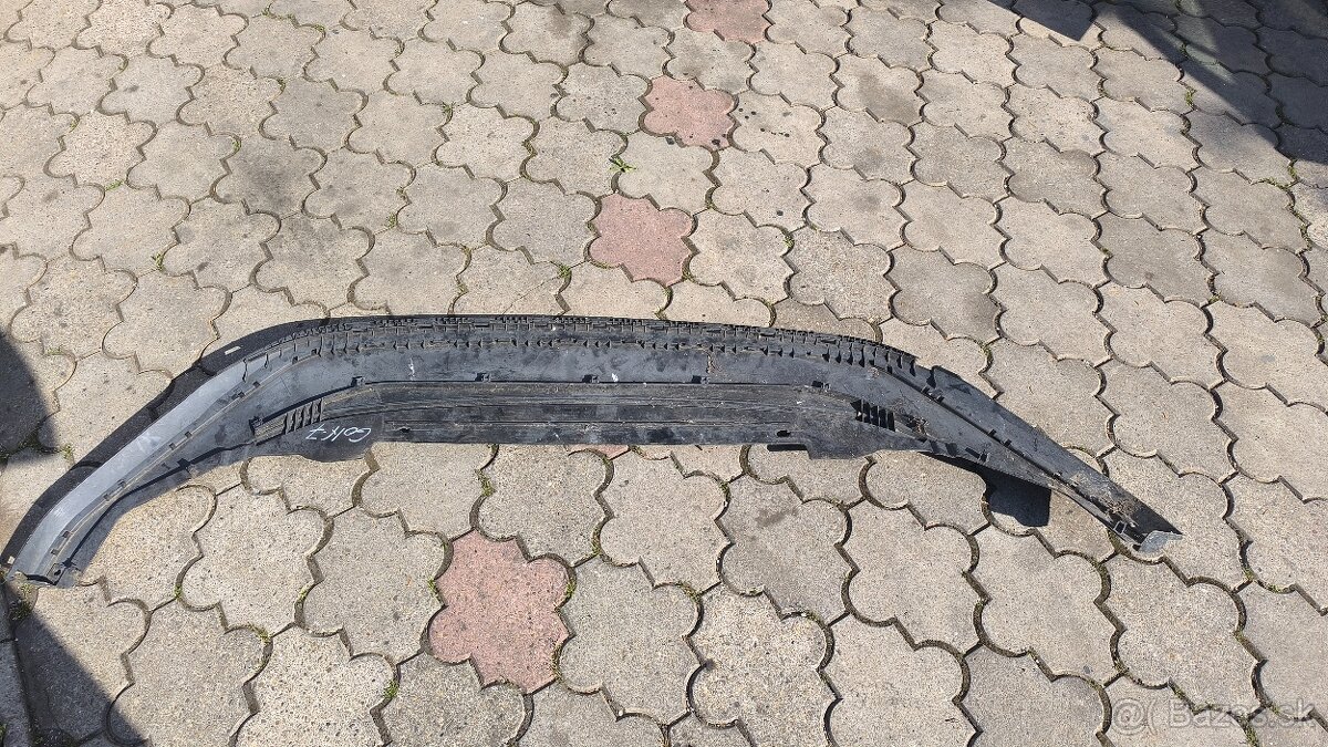 Golf 7 spodný plast - 2