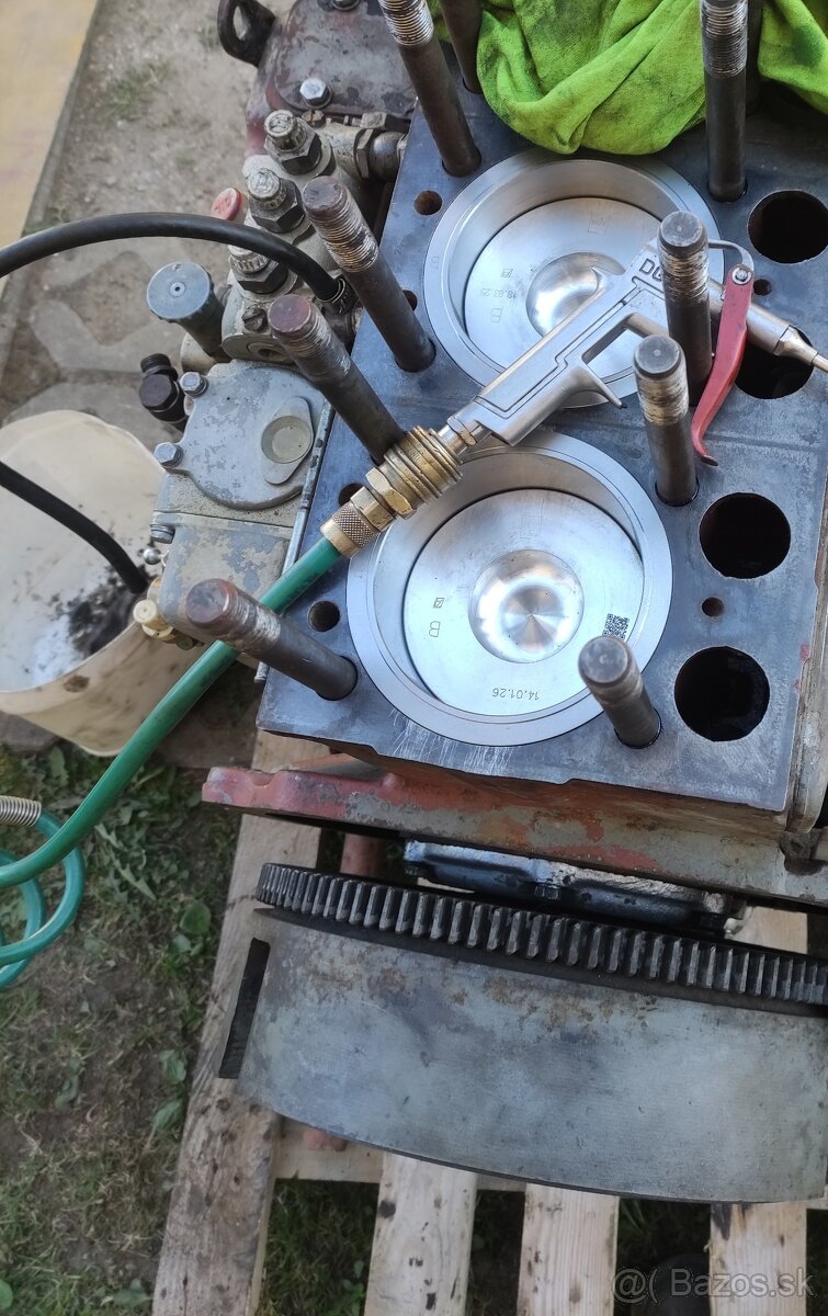 Motor Zetor 4901 - 2