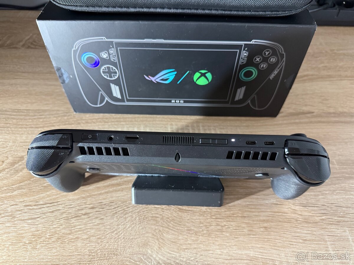 ASUS ROG Xbox Ally X - 2
