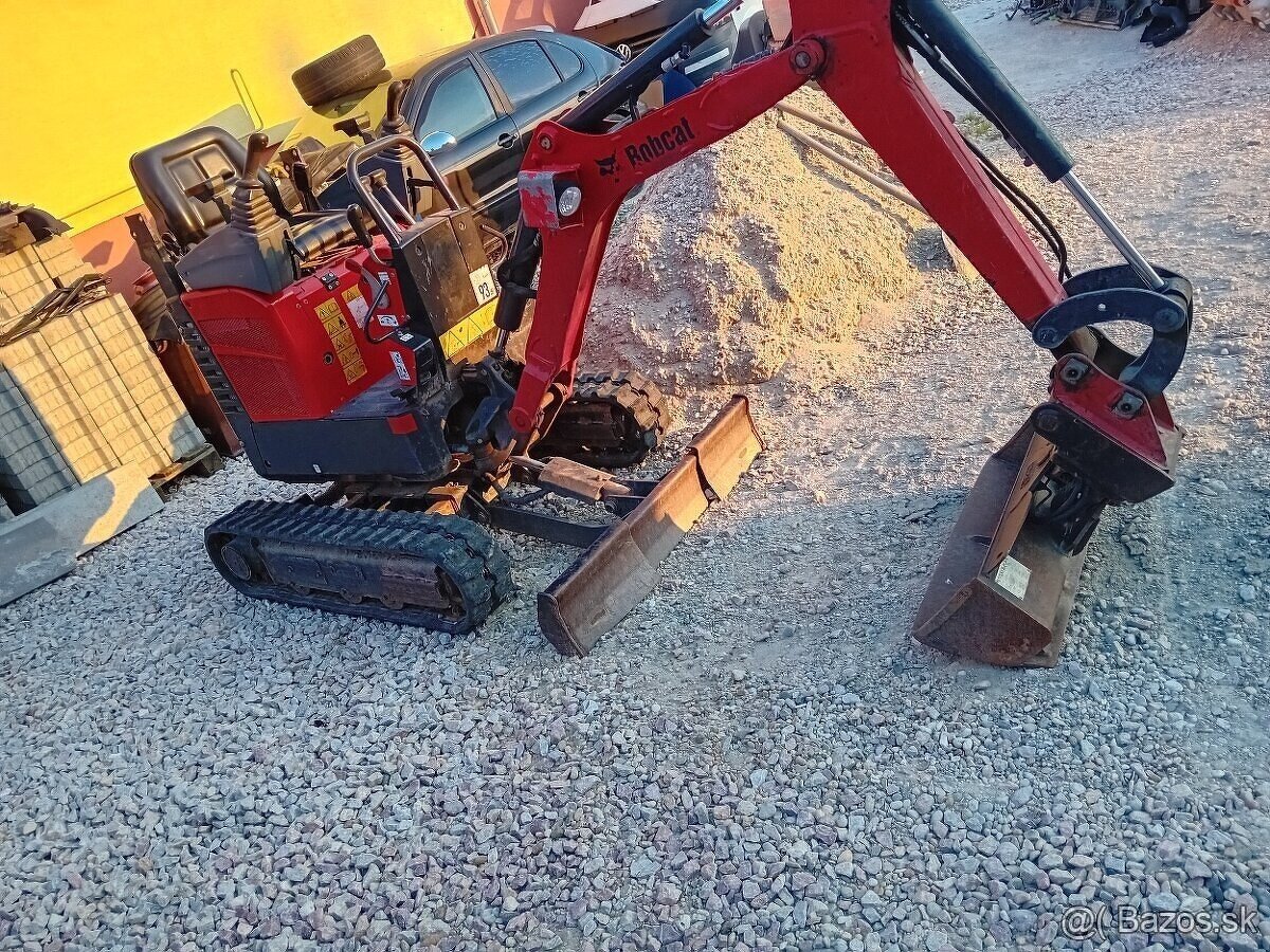 Minibager Bobcat E10 Z rok 2020 - 2