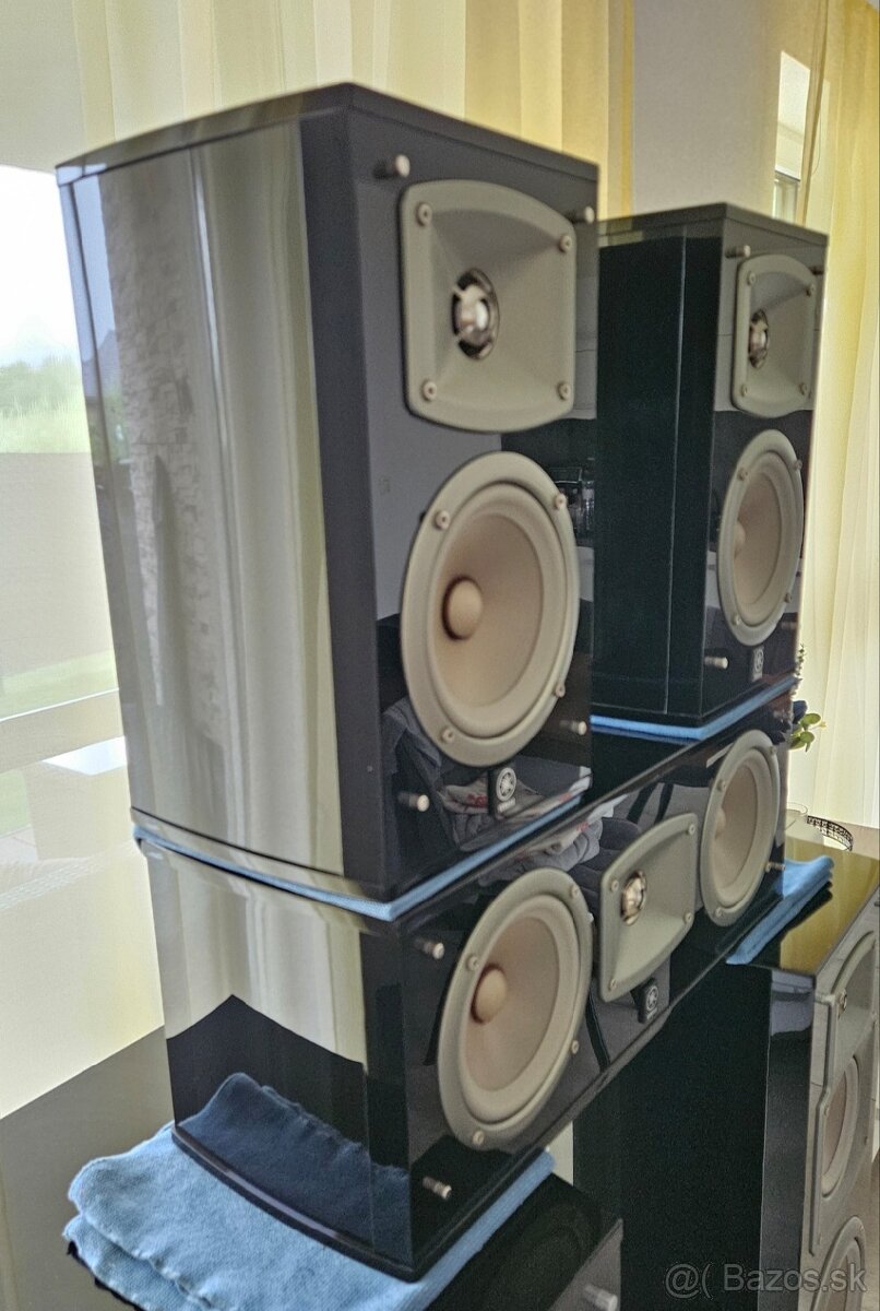 YAMAHA (NS-333 + NS-C444)
- 2