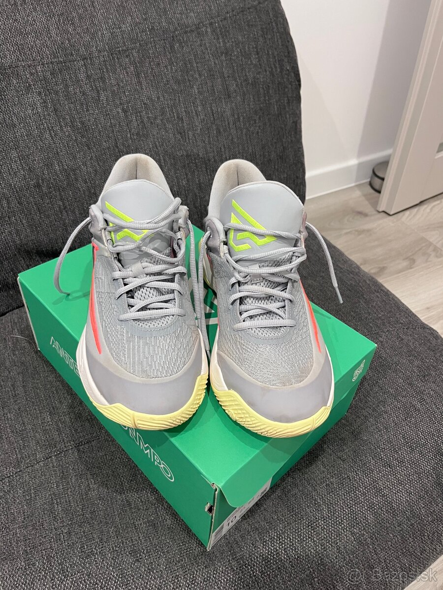 Nike- Giannis IMMORTALITY 4 - 2