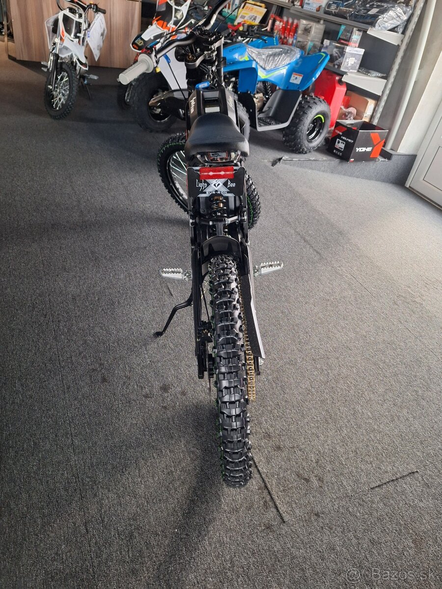Na predaj: Surron Light Bee X – výkonný elektro-enduro stroj