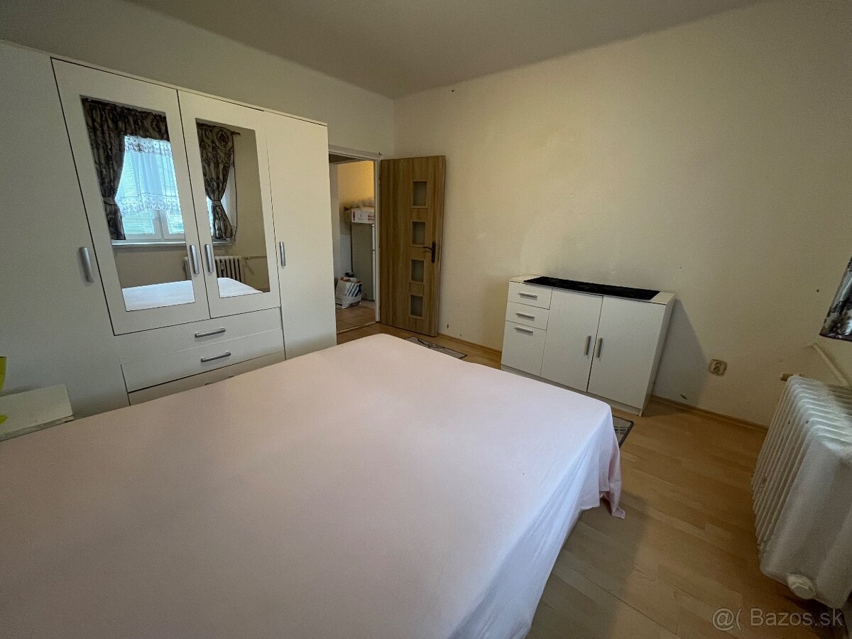 2,5-izbový byt komplet zariadený – prízemie, zateplený panel - 2