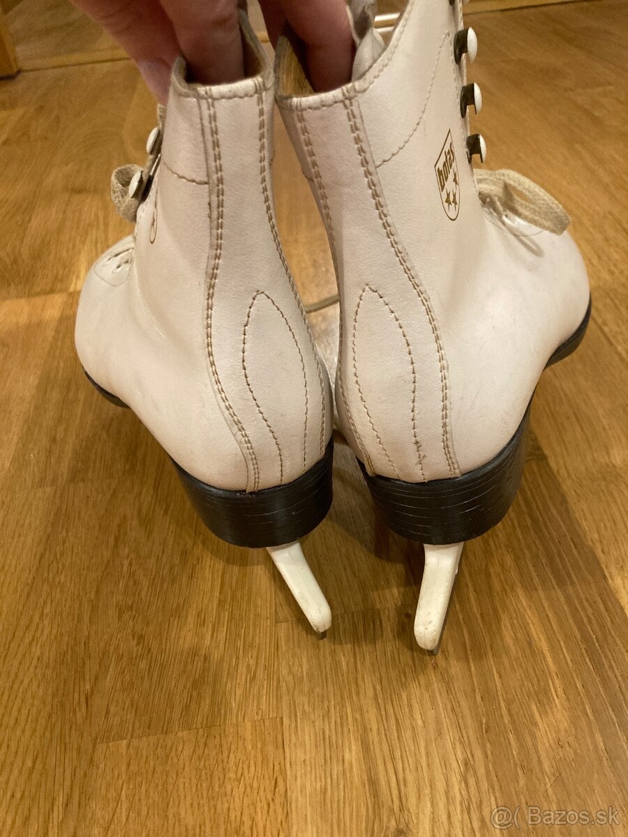 Korčule na ľad - 2