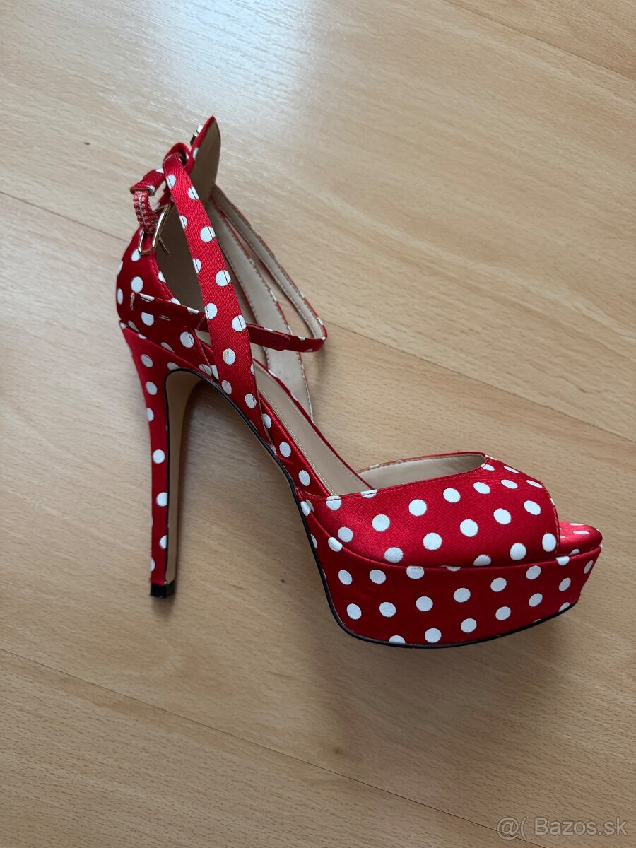 Topanky s opatkom Guess - 2