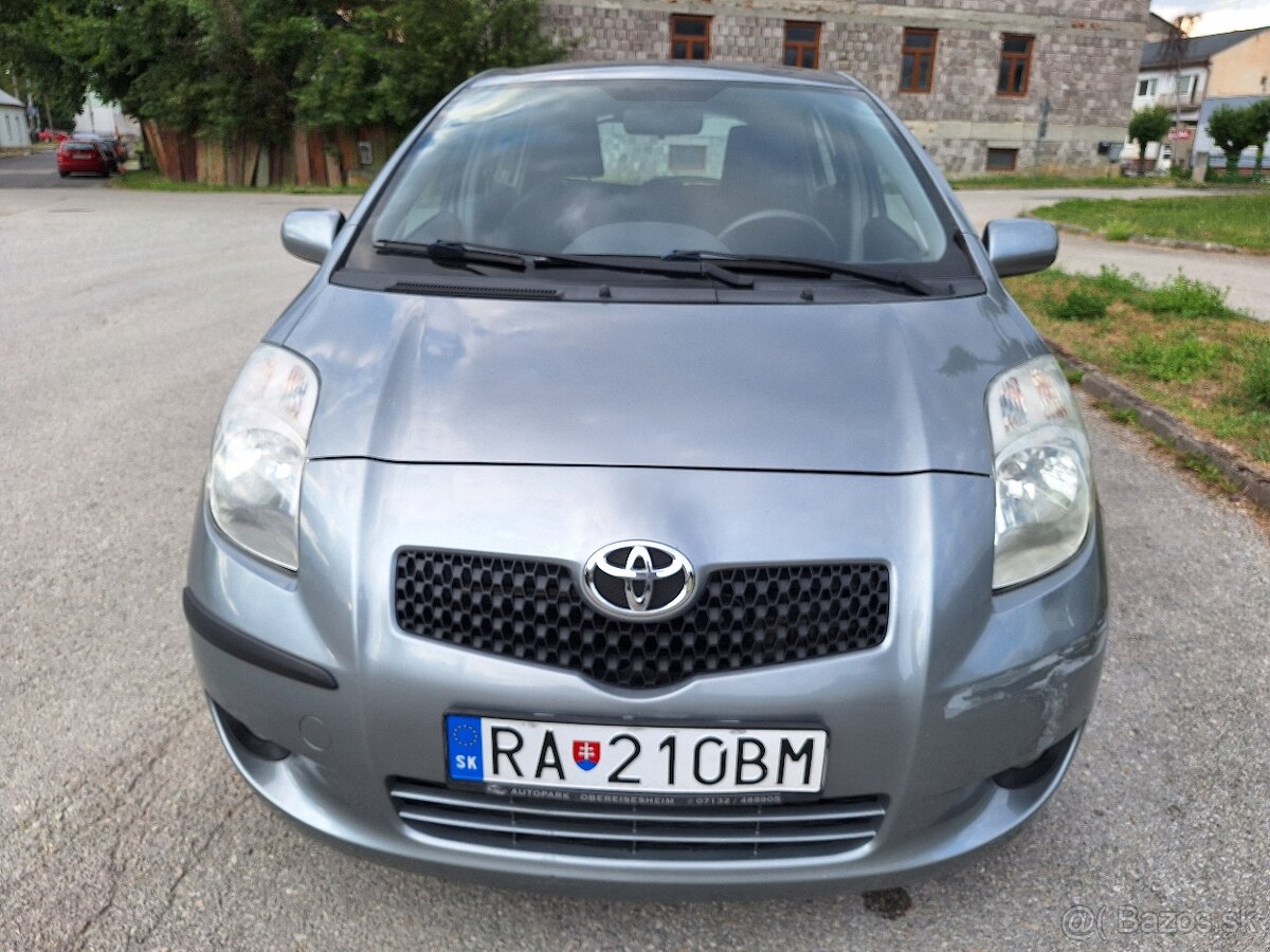 Toyota Yaris 1,4D-4D AUTOMAT - 2