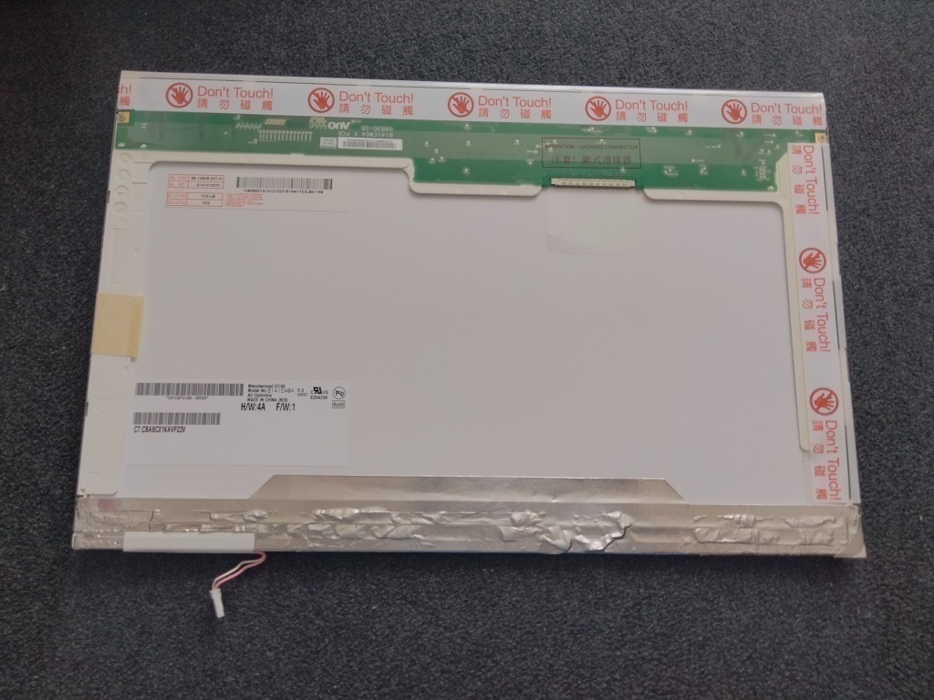 predám 14,1" displej z notebooku CCFL 30pin ,B141EW04 - 2