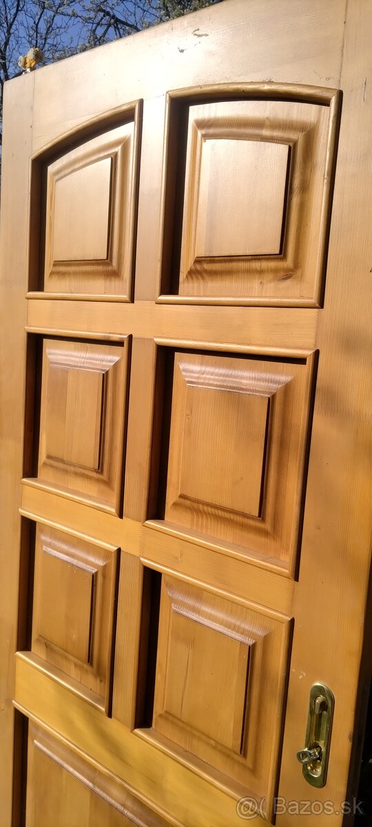 Masivne dvere posuvné - 2