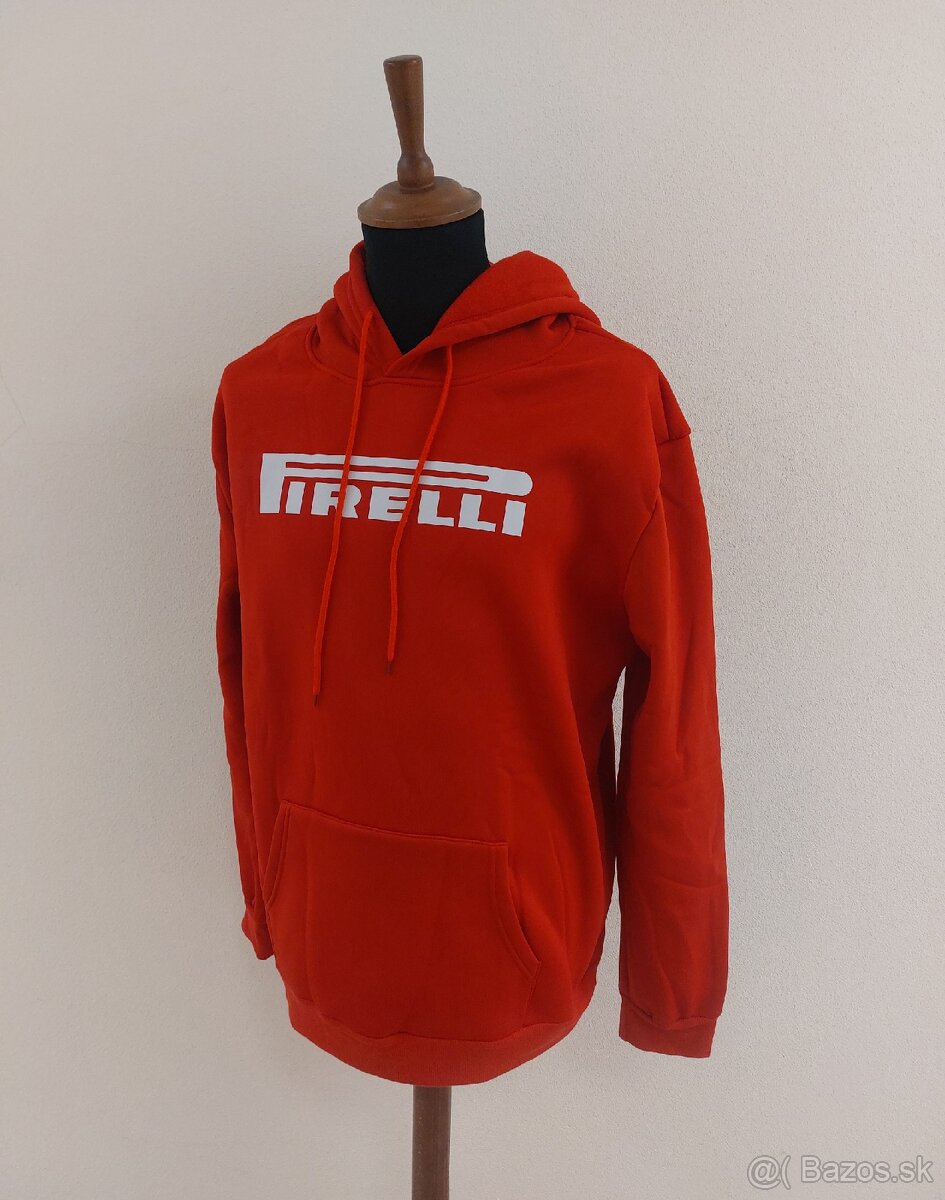 Mikina s nápisom pirelli - 2