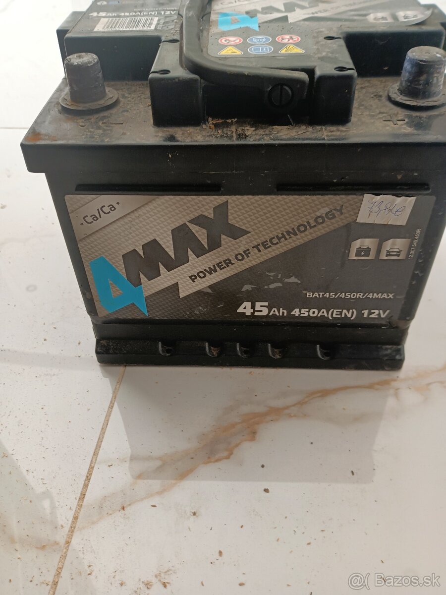 autobateria. 45Ah - 2