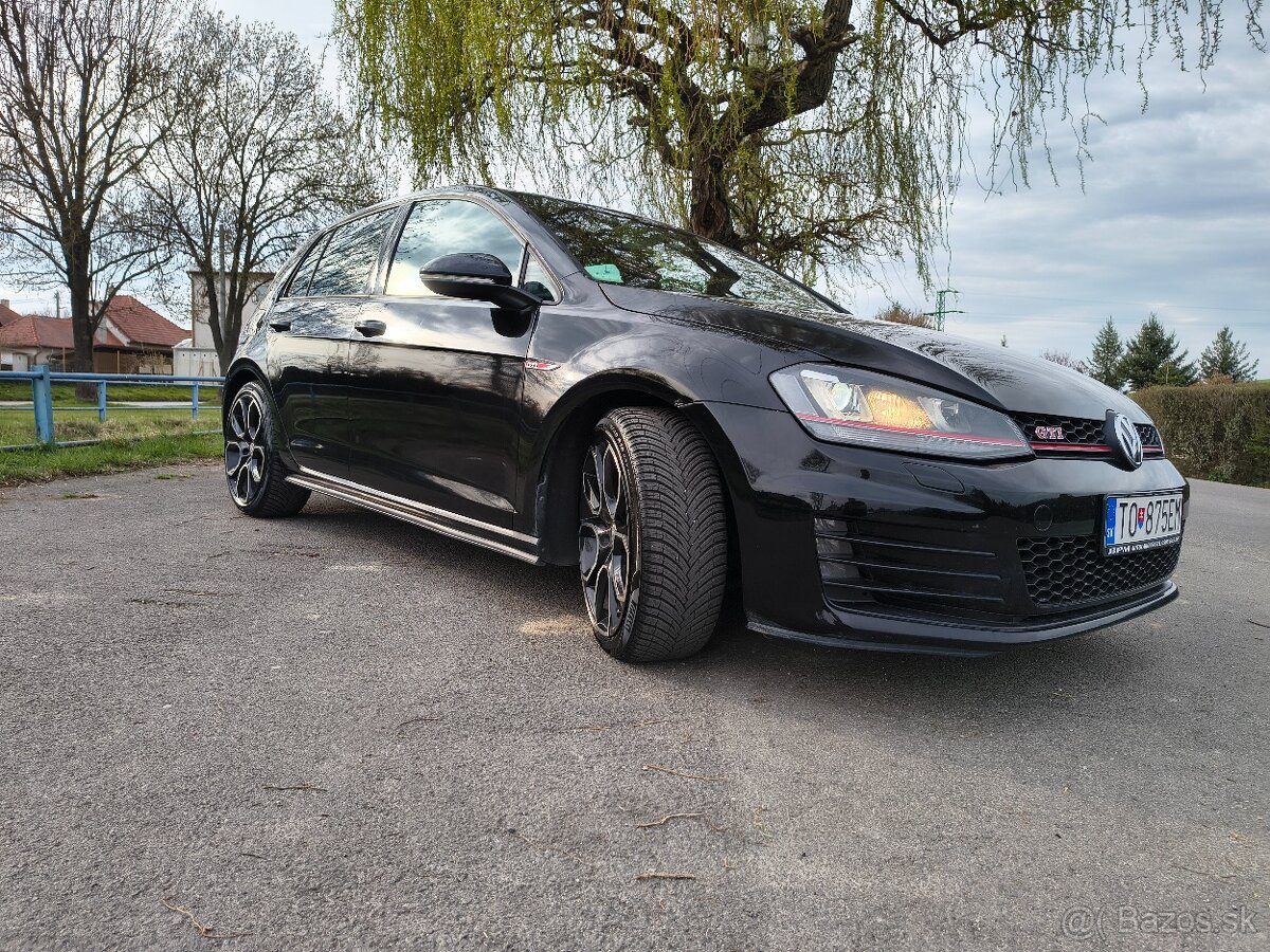 Volkswagen golf 7 gti - 2