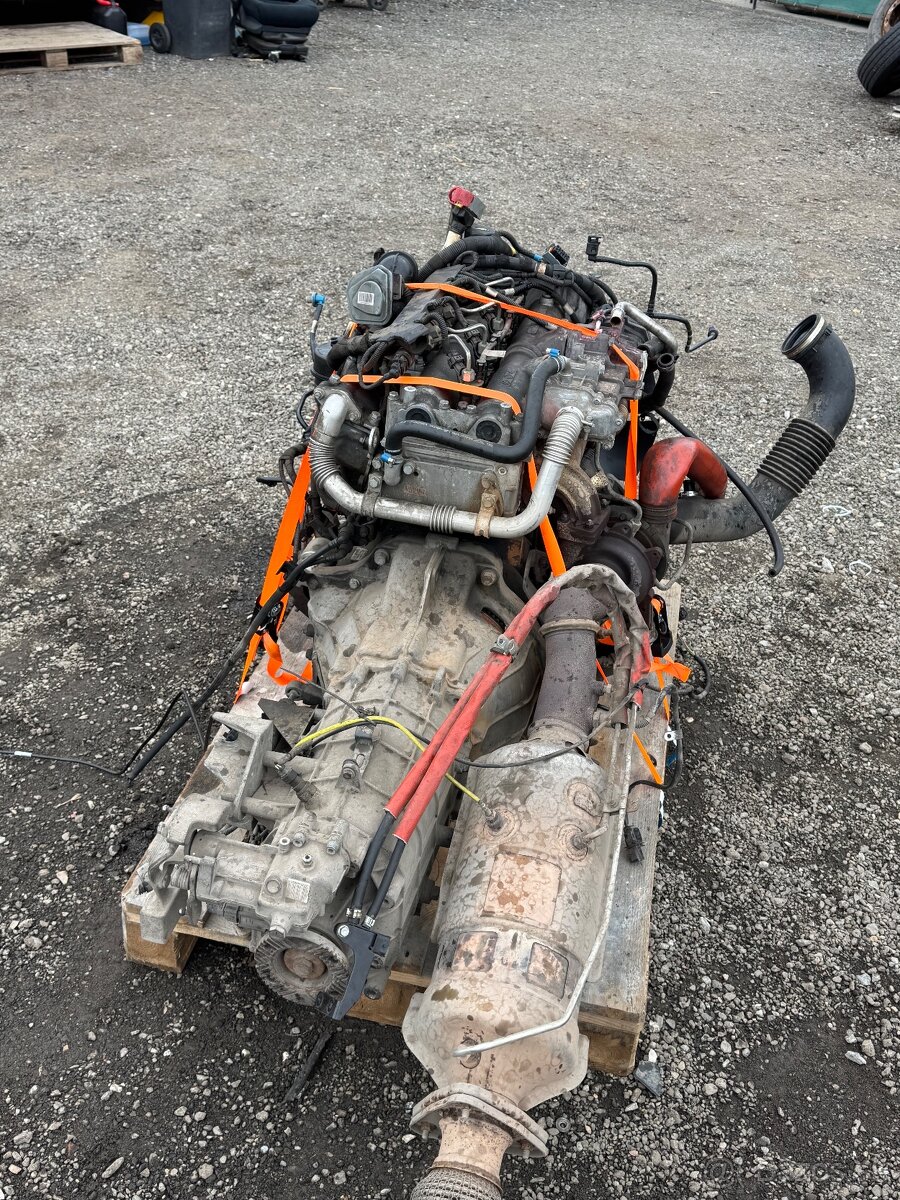 Motor iveco Daily - 2