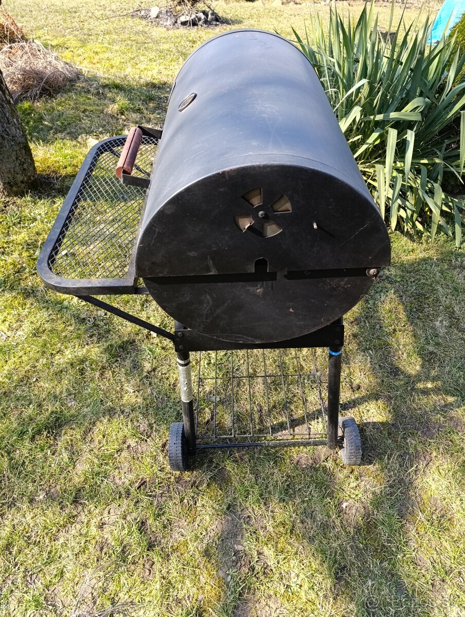 Predám gril - 2