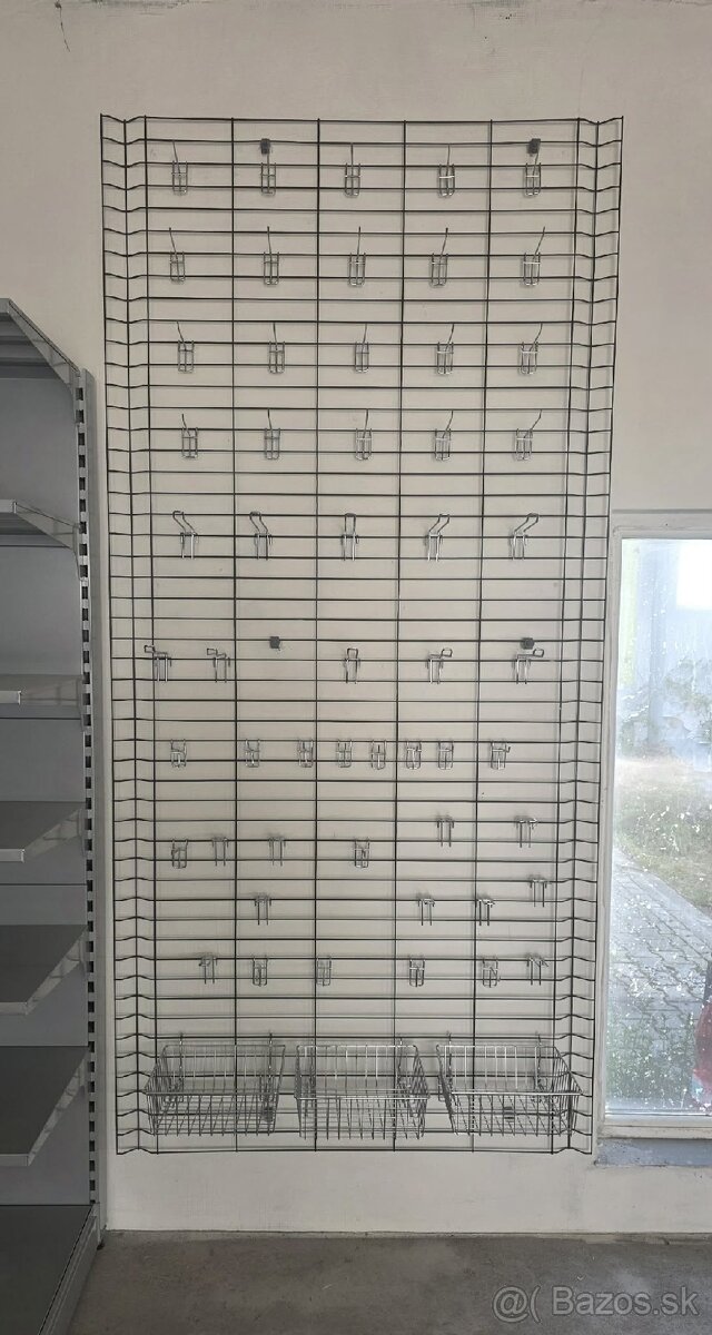 Grid wall - 2