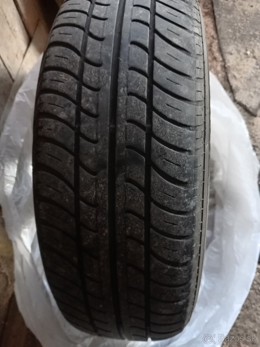 Pneumatiky 185/65 R15 letné - 2