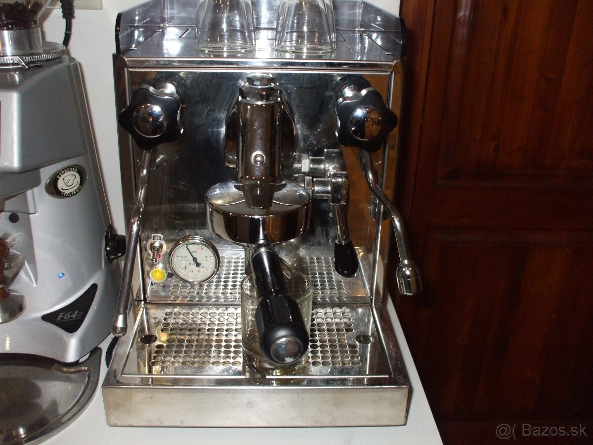 Predam Profi kavovar La Pavoni CEM hlava E61 - 2